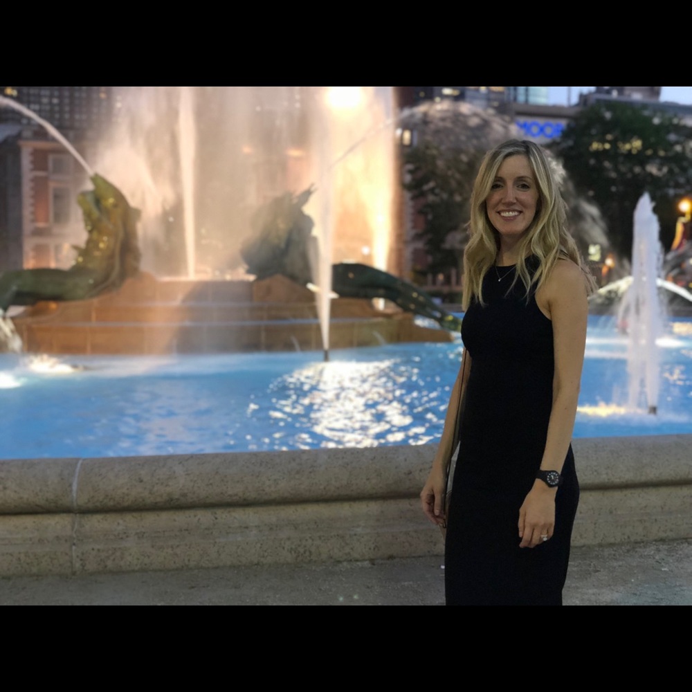 Meet your Posher, Alexis